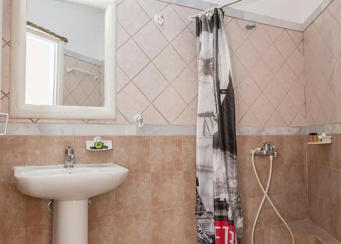 Apodrasi Aparthotel 3*